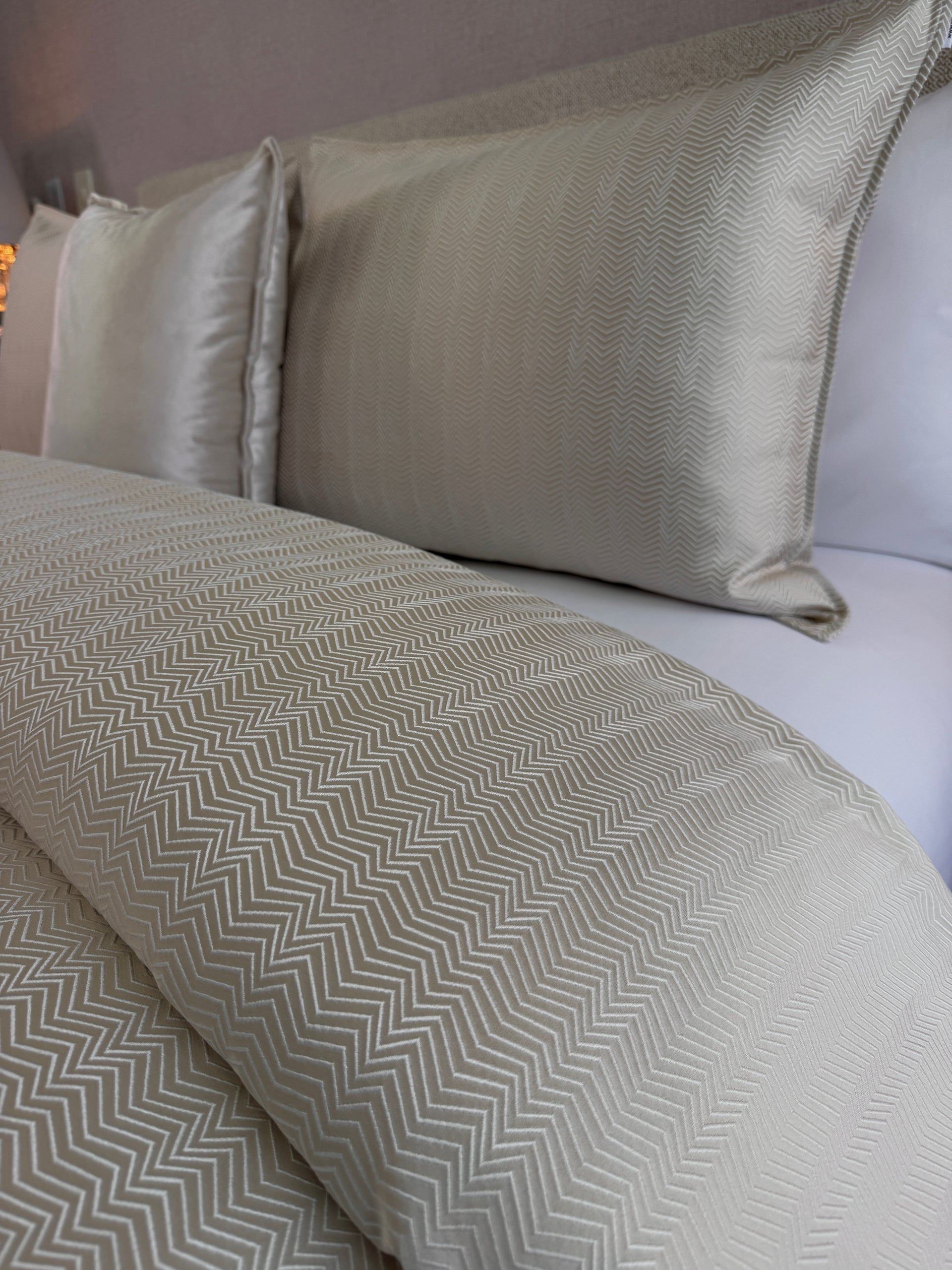 Duvet Cover Rozzelle Taupe - Colección Quiet Luxury