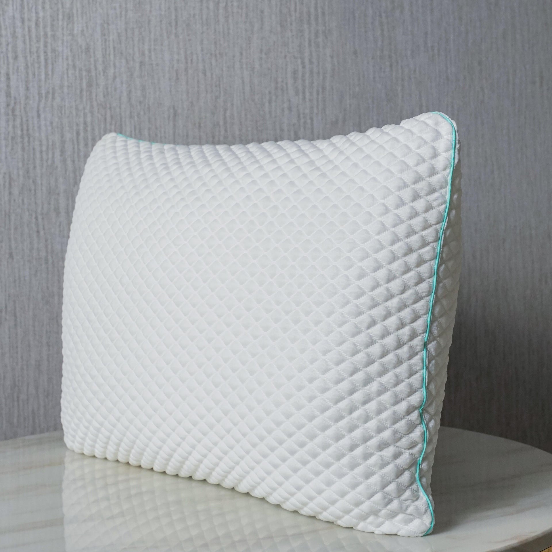 ALMOHADA_OEKO_TEX_ALASKA_AMARE