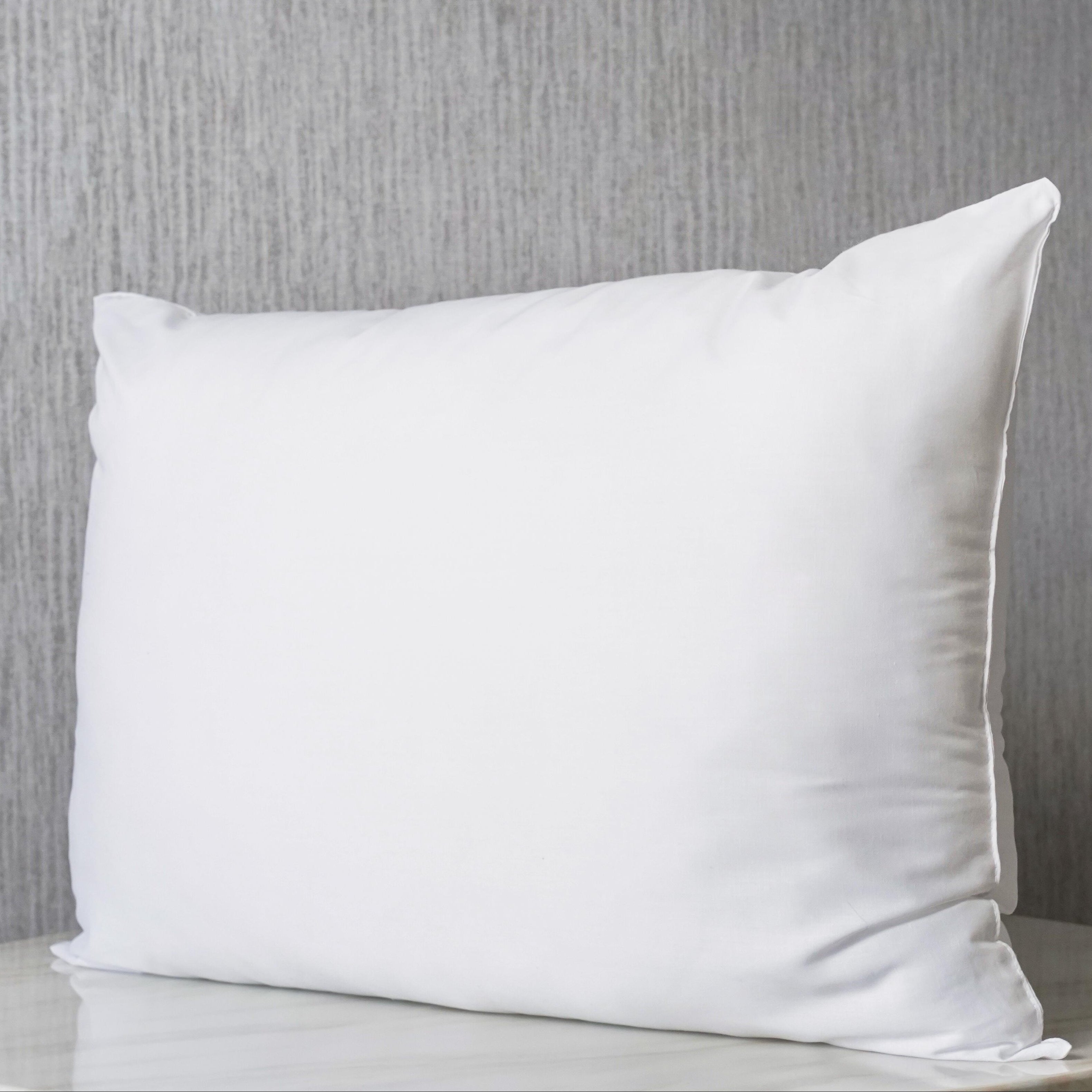 ALMOHADA_VICTORIA_AMARE_HOME