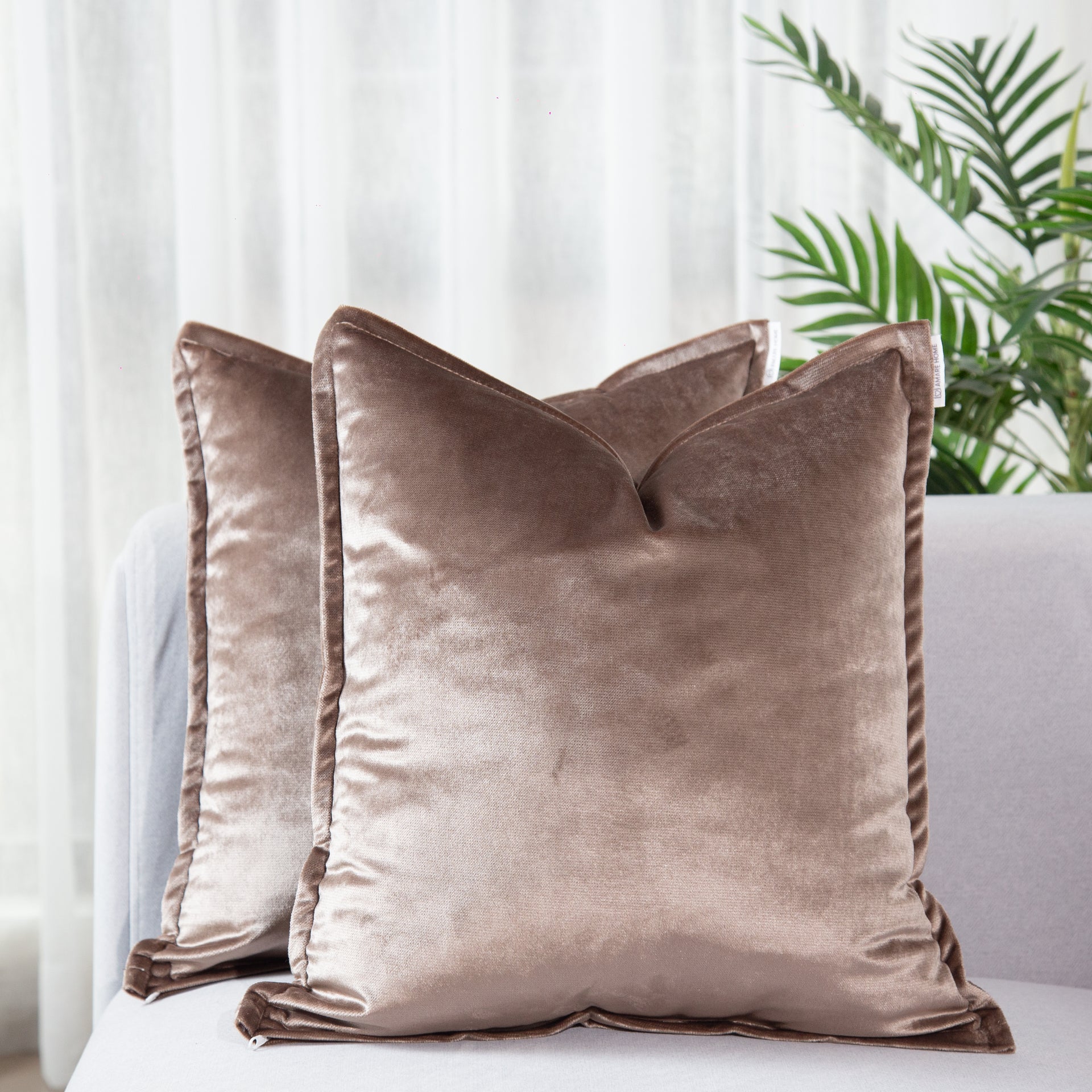 Cojín Nantes Avellana 45 cm x 45 cm - Colección Prestige