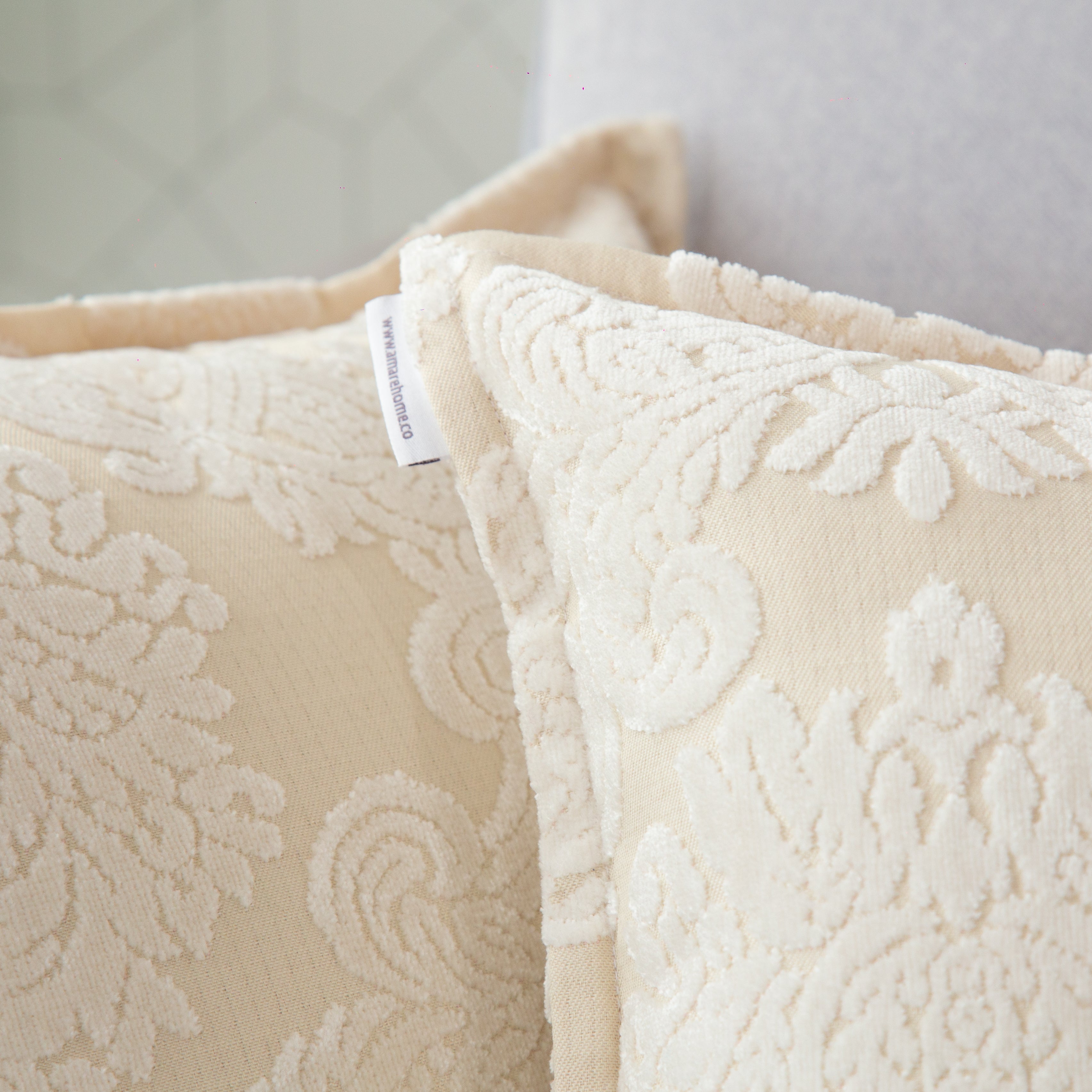Cojín Decorativo Beige  - Colección Edén