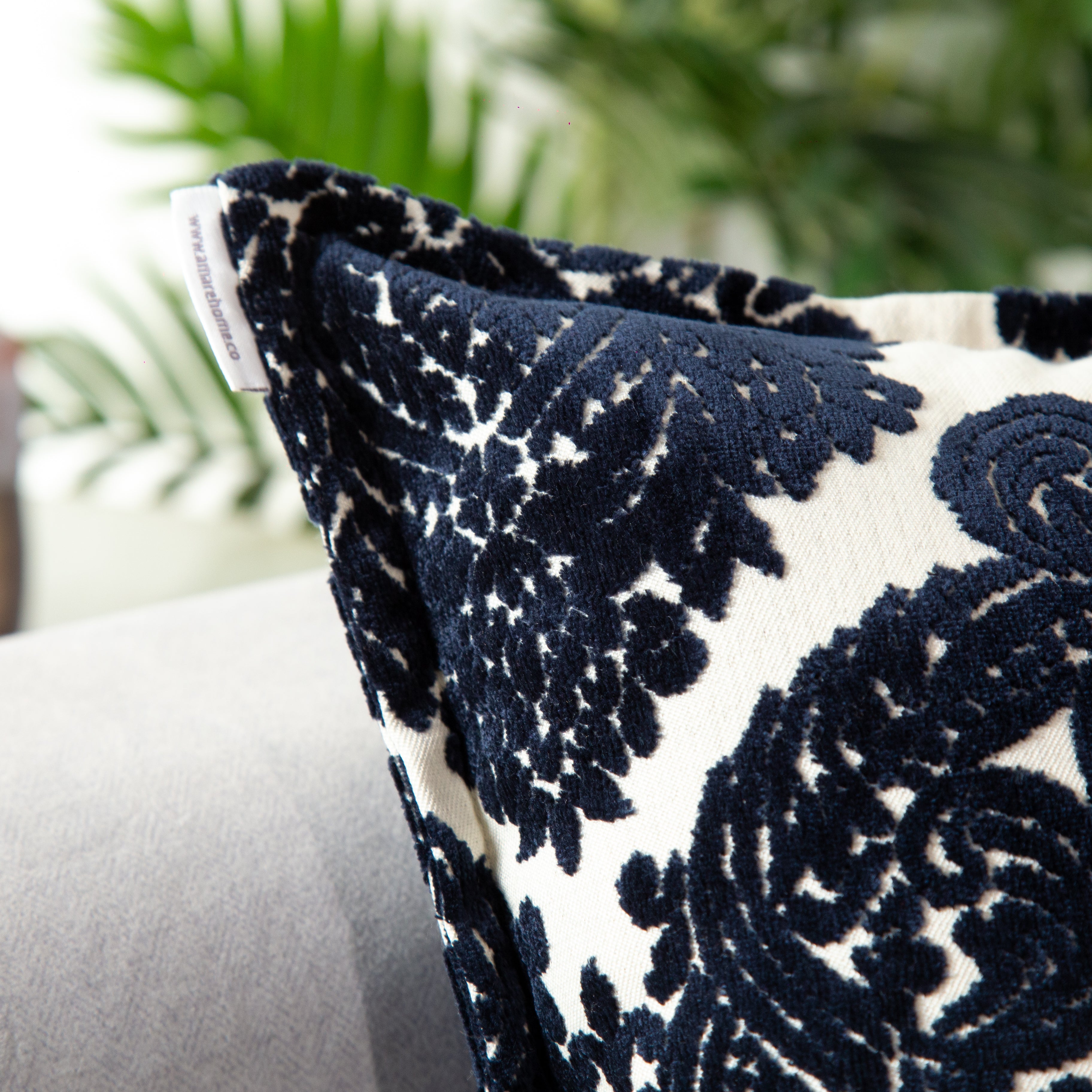 Cojín Decorativo Dark Blue - Colección Edén