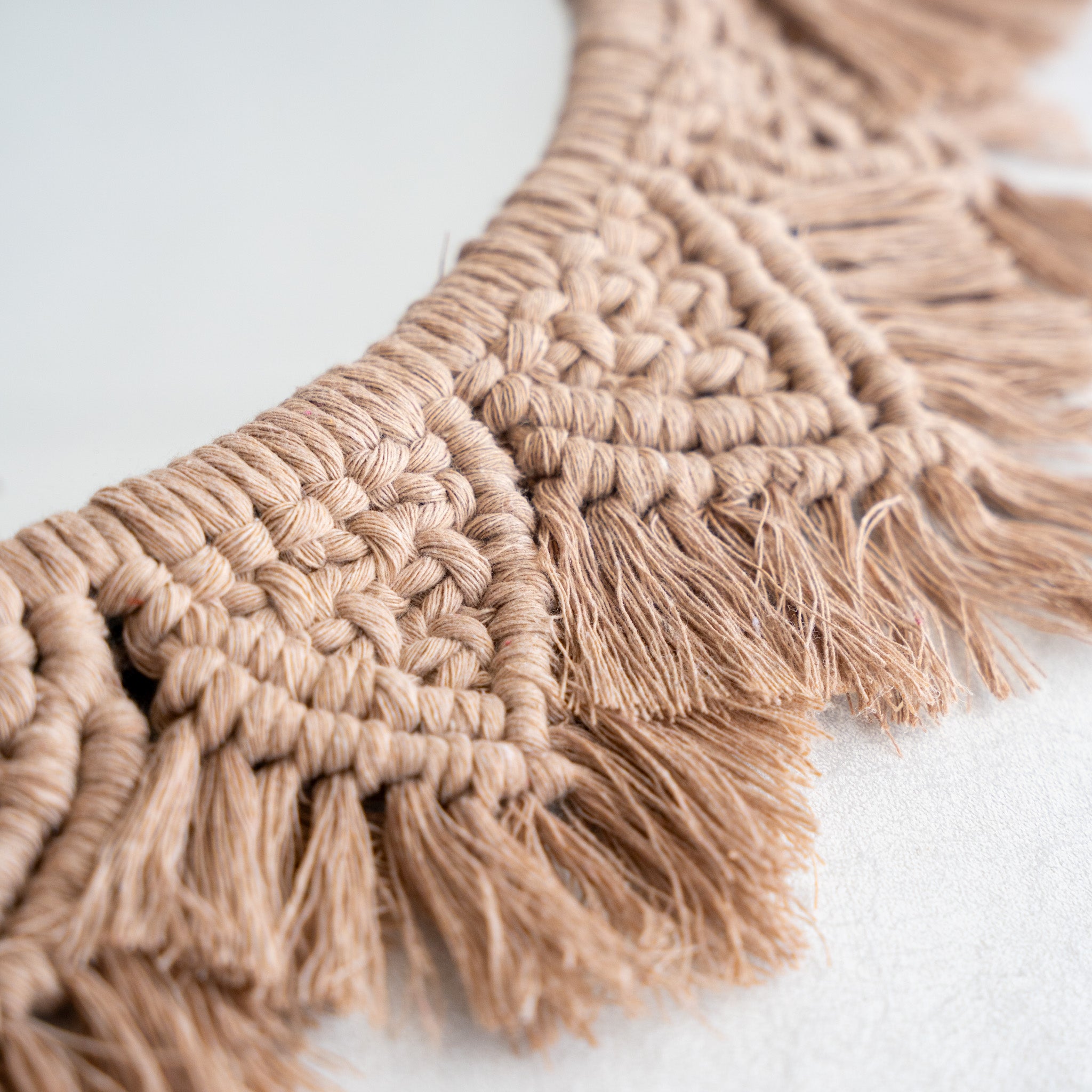 Trio de Espejos en Macramé Avellana - Elegancia Natural
