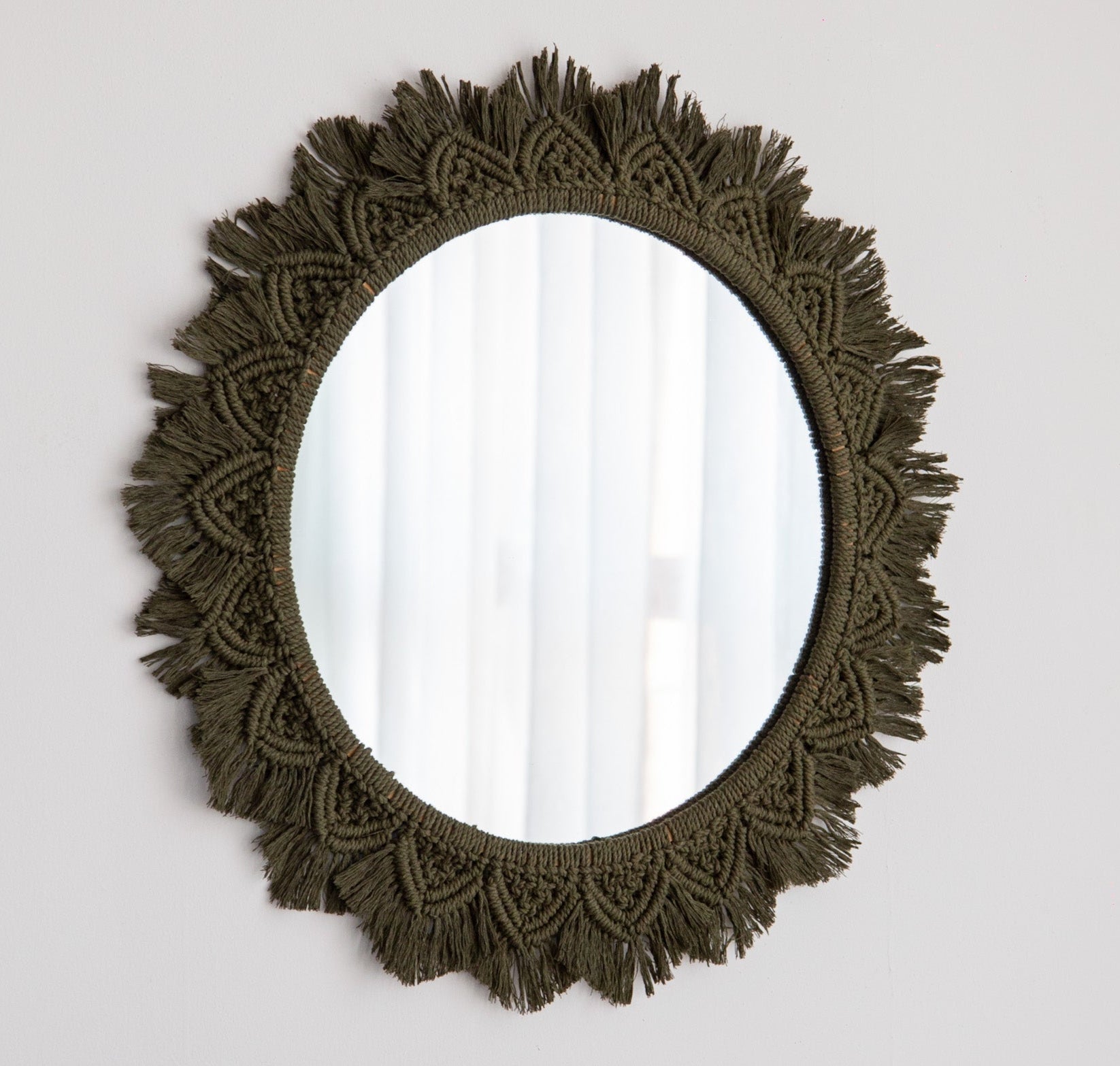 Espejo en Macramé Verde Oliva - Colección Elegance