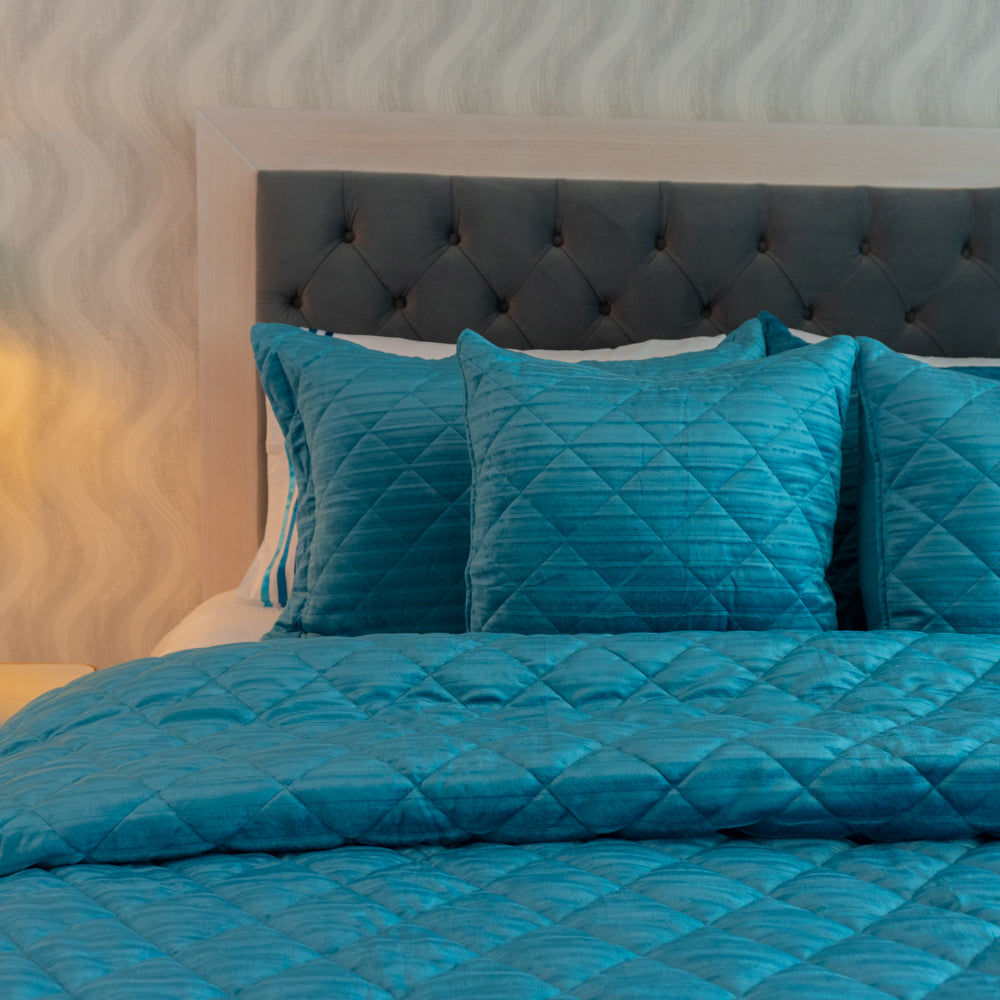 Turquoise blue bedspread set - Velor Collection