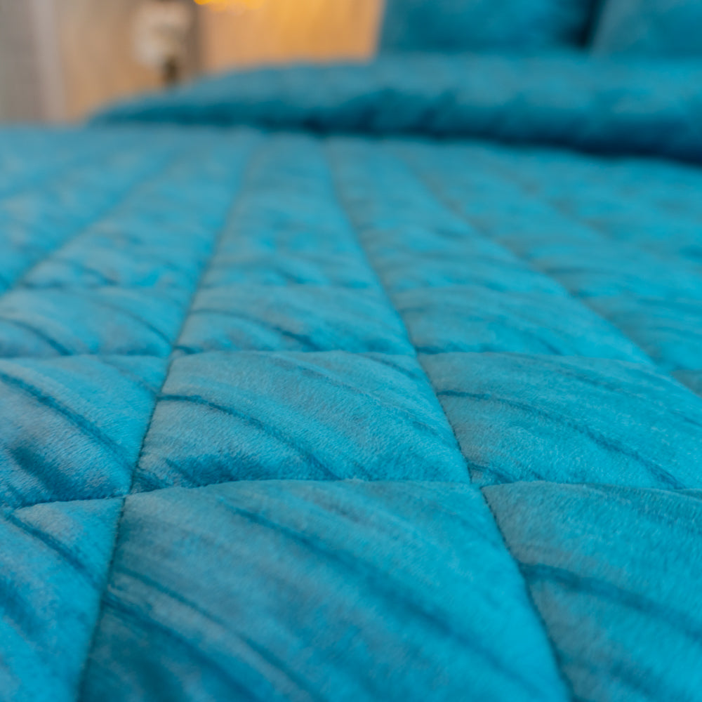 Turquoise blue bedspread set - Velor Collection