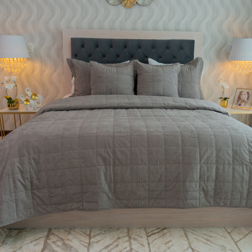 Gray bedspread set - Chanel Collection